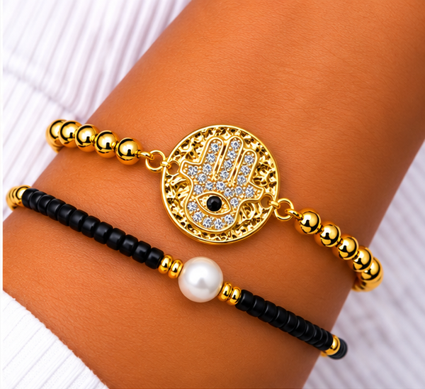 Circle Charm and Hamsa Bracelet Set – 18K Gold Plated