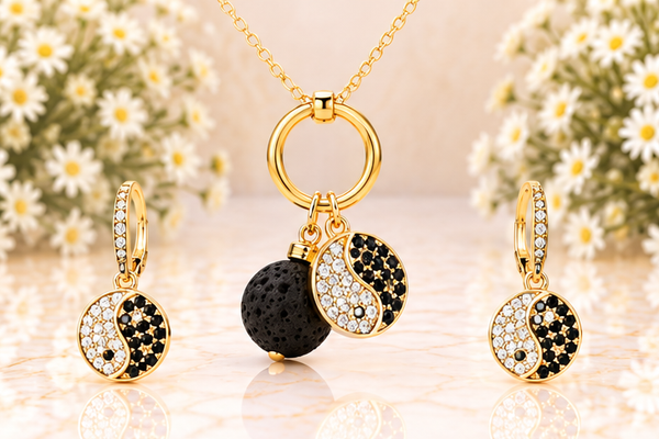 Yin Yang Necklace & Earring Set – 18K Gold Plated