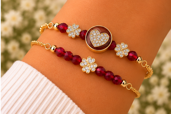Red Heart Circle Cubic Zirconia Bracelet with Clovers – 18K Gold Plated